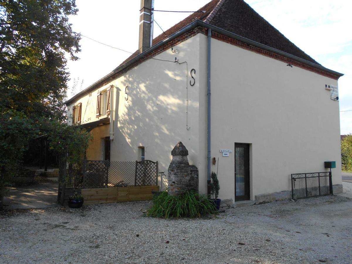 Chez Scallan B&B Sens sur Seille エクステリア 写真